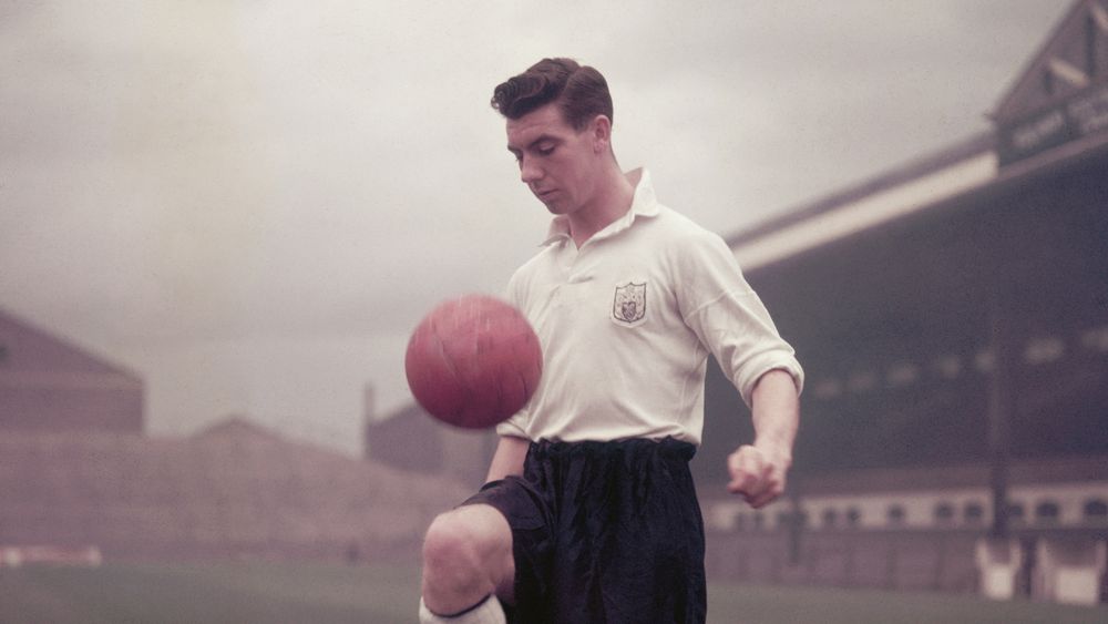 Fulham FC - Johnny Haynes